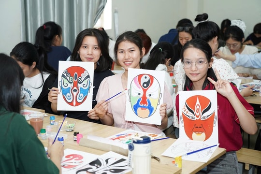 Sôi nổi ngày "Tiếng Trung quốc tế" tại Trường Đại học Ngoại ngữ (Đại học Đà Nẵng)