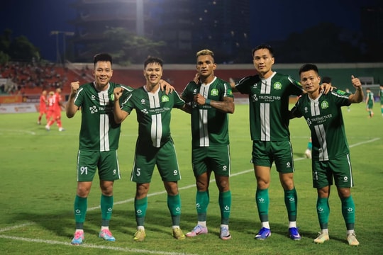 Minh Vương lập cú đúp kiến tạo giúp Đồng Nai hạ Quy Nhơn 2-1 tại Giải hạng Nhất