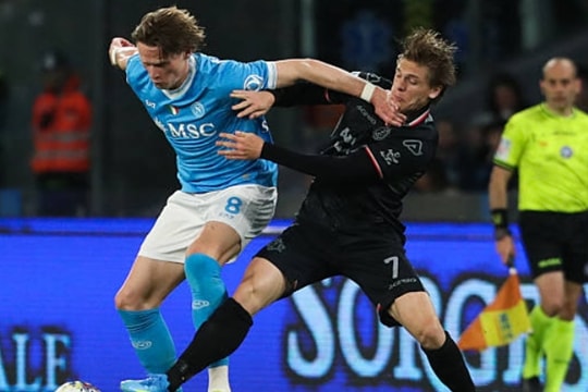 Napoli đè bẹp Cremonese 4-0: Đẳng cấp từ McTominay và De Bruyne