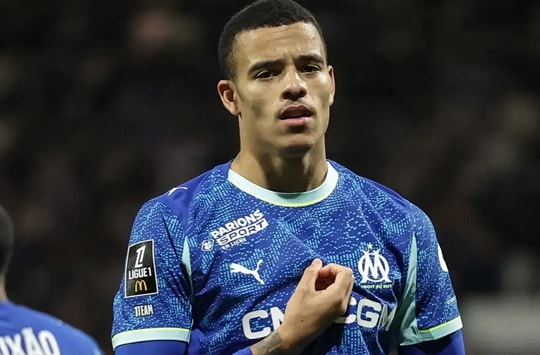 Manchester United hưởng lợi lớn từ thương vụ Mason Greenwood sang Paris FC