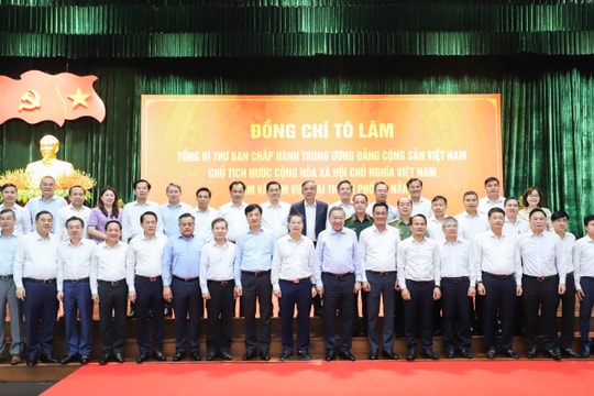 Tổng Bí thư, Chủ tịch nước Tô Lâm: Đà Nẵng cần đổi mới tư duy, tạo đột phá để phát triển bền vững