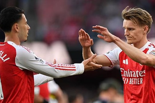 Arsenal thắng tối thiểu Newcastle: Khi sự thực dụng đưa Pháo thủ trở lại đỉnh bảng