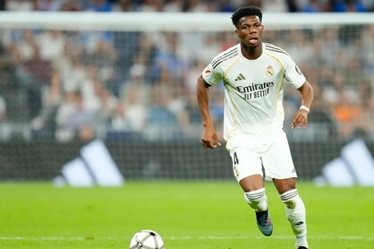 Man United và rủi ro chuyển nhượng: Tại sao Joao Gomes là lựa chọn an toàn hơn Ederson?