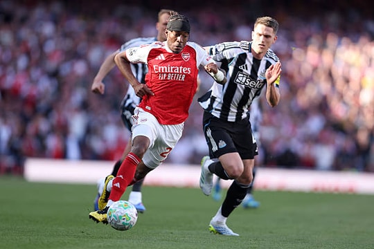 Arsenal thắng kịch tính Newcastle: Nỗi lo từ Madueke và chấn thương của Havertz