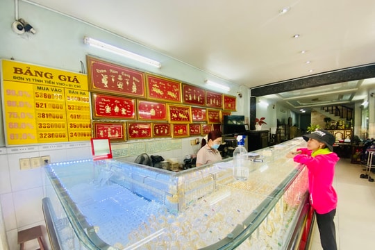 Giá vàng hôm nay 28/4/2026: Giá vàng SJC, nhẫn 9999 và vàng thế giới thứ 3