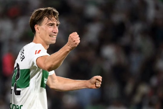 David Affengruber: 'Quái vật' phòng ngự tại La Liga lọt tầm ngắm của Manchester United