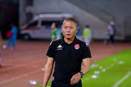 Hải Phòng FC tìm kiếm huấn luyện viên ngoại thay thế ông Chu Đình Nghiêm