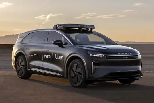 Xe tự lái ngốn điện năng khổng lồ: Thách thức lớn đối với phạm vi hoạt động của xe điện