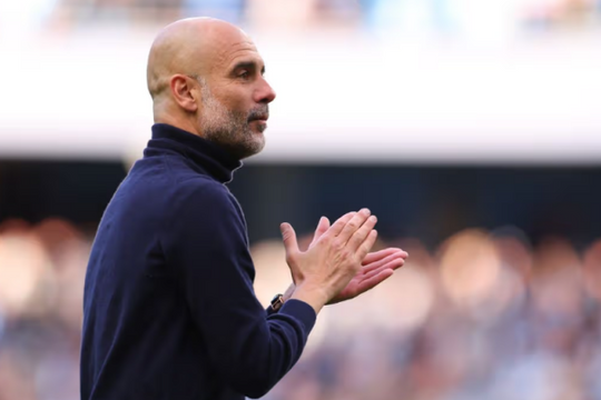 Arsenal nới rộng khoảng cách 6 điểm với Man City trong cuộc đua vô địch Ngoại hạng Anh