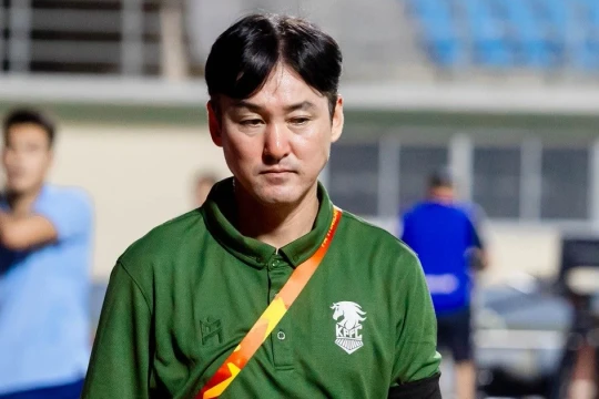 Kanchanaburi FC chính thức xuống hạng Thai League 1: Nỗ lực bất thành của Lee Jung-soo
