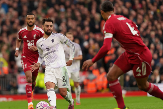 Đại chiến MU - Liverpool tại Old Trafford: 3 điểm nóng then chốt quyết định trận derby nước Anh