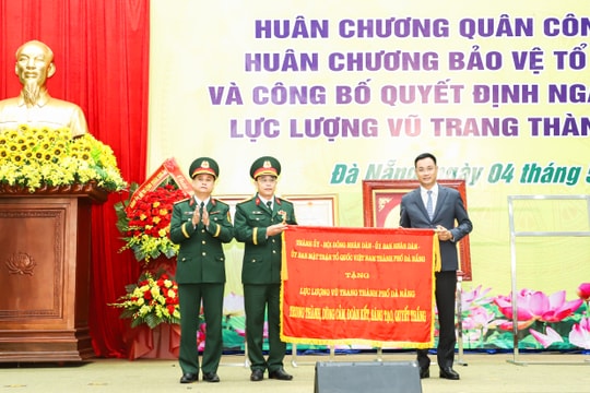 Lực lượng vũ trang thành phố Đà Nẵng đón nhận Huân chương Quân công hạng Nhất