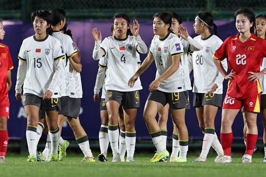 U17 nữ Việt Nam thua 0-3 trước Trung Quốc: Tinh thần thép và màn trình diễn xuất sắc của Cẩm My