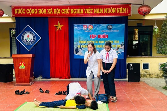 Phòng chống đuối nước cho học sinh