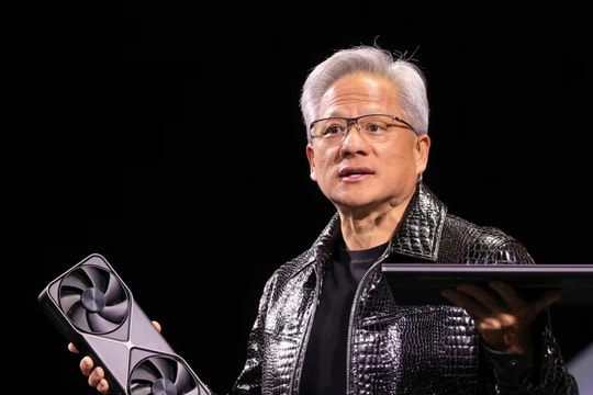CEO Nvidia Jensen Huang: Thị phần phần cứng AI tại Trung Quốc bất ngờ chạm mốc 0%