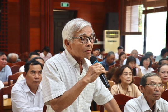Cử tri phường Hội An kiến nghị giải pháp hài hòa giữa trật tự vỉa hè và sinh kế