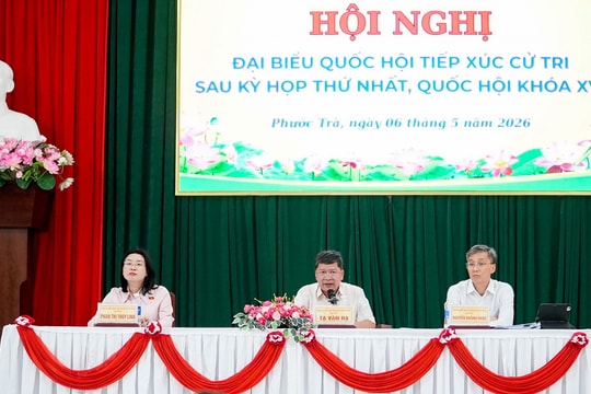 Đoàn đại biểu Quốc hội thành phố Đà Nẵng tiếp xúc cử tri xã Phước Trà