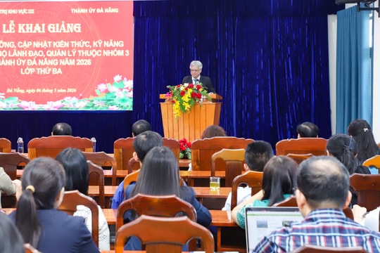 Đà Nẵng khai giảng lớp bồi dưỡng kỹ năng cho cán bộ lãnh đạo, quản lý nhóm 3