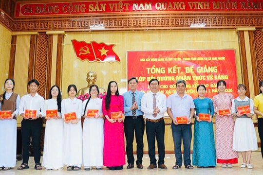 Gắn trách nhiệm người đứng đầu với phát triển đảng viên