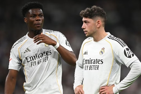 Rạn nứt tại Real Madrid: Tchouameni ẩu đả với Valverde, rộng đường tới Man Utd