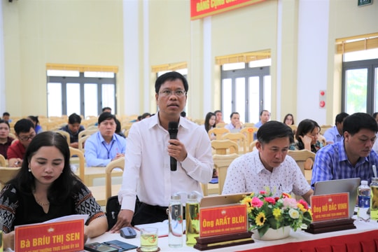 Cử tri Tây Giang đề nghị sớm đầu tư, nâng cấp hệ thống giao thông miền núi