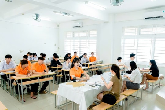 Đổi mới tuyển sinh, hướng nghiệp