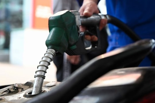 Giá xăng dầu hôm nay 10/5/2026: Bảng giá xăng dầu tại Petrolimex, PVOIL Mipec, GIANGNAMPETROL tại Đà Nẵng