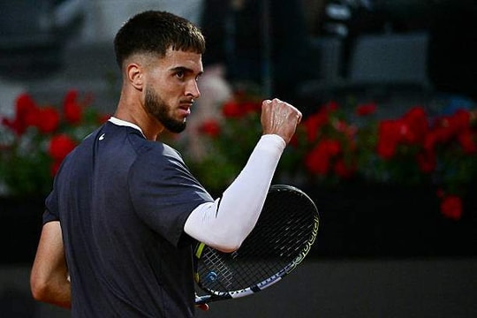 Rome Open: Dino Prizmic tạo địa chấn, loại Novak Djokovic sau màn ngược dòng kịch tính