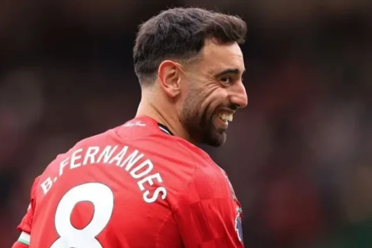 Bruno Fernandes: 'Vị vua không vương miện' vĩ đại bậc nhất lịch sử Man Utd