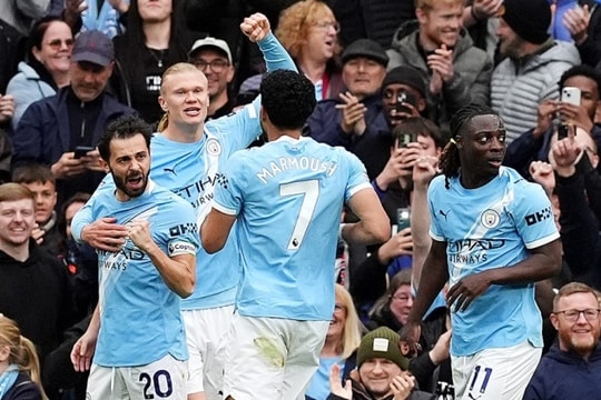 Man City đánh bại Brentford 3-0: Doku và Haaland rực sáng giúp áp sát ngôi đầu Arsenal