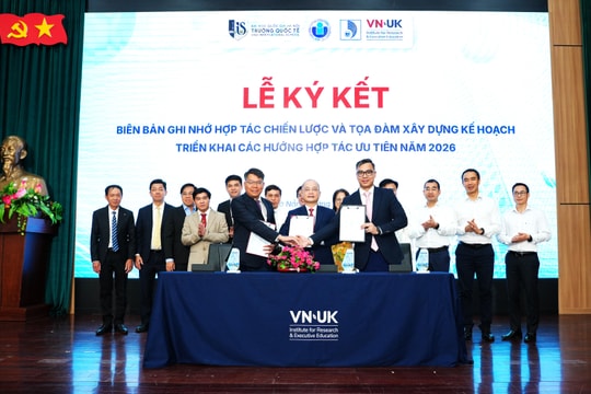 3 trường đại học ký kết hợp tác thúc đẩy đào tạo theo chuẩn quốc tế