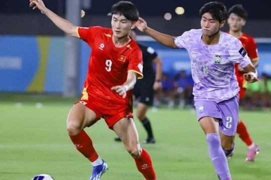 U17 Việt Nam thua ngược Hàn Quốc 1-4 sau 10 phút sụp đổ đầy đáng tiếc