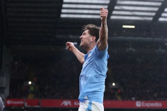 Tin chuyển nhượng 11/5: Everton đàm phán đưa John Stones trở lại, MU giữ chân Amad Diallo