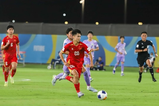 U17 Việt Nam và 10 phút sụp đổ trước Hàn Quốc: Bài học về bản lĩnh và thể lực