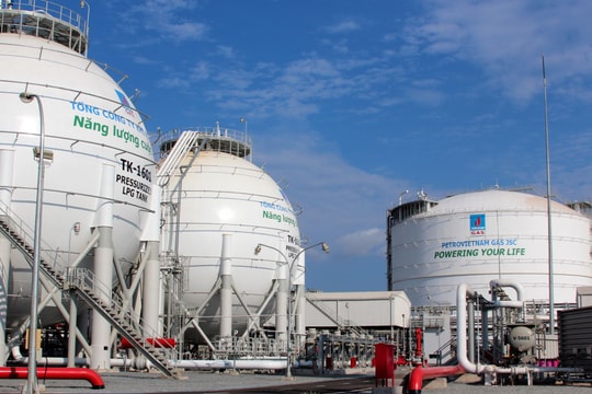 Giá gas hôm nay 12/5/2026 tiếp tục đi ngang