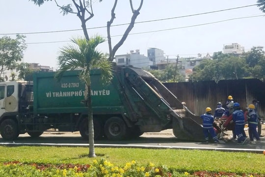 Phường Ngũ Hành Sơn tổng dọn vệ sinh, thu gom rác đổ trộm