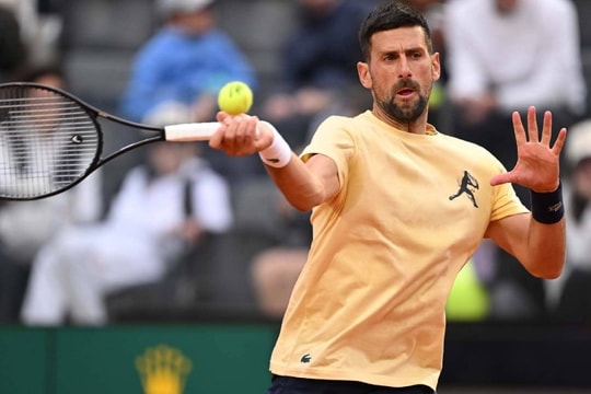 Djokovic được khuyên đấu thêm trước Roland Garros và tin nóng thể thao sáng 12/5