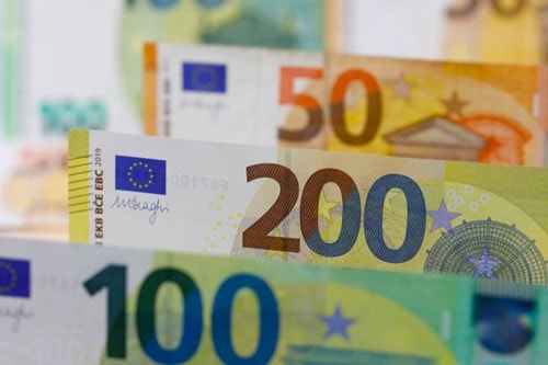 Tỷ giá Euro hôm nay 14/5: Đồng loạt giảm tại các ngân hàng, mức thấp nhất 30.076 VND