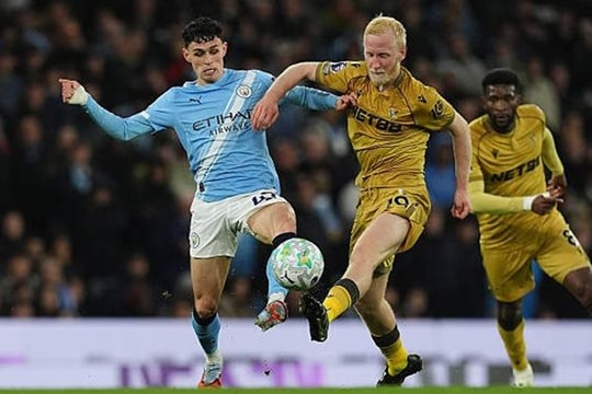 Manchester City thắng Crystal Palace 3-0: Phil Foden rực sáng và nghệ thuật xoay tua của Pep