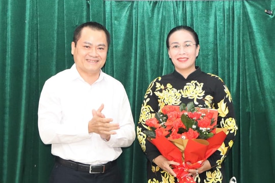 Phó Chủ tịch UBND thành phố Nguyễn Thị Anh Thi giữ chức Chủ tịch Hội hữu nghị Việt Nam - Trung Quốc thành phố Đà Nẵng