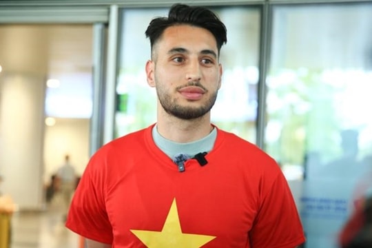 Công an Hà Nội chiêu mộ trung vệ Việt kiều Pháp Julien Mouillon cho mùa giải mới