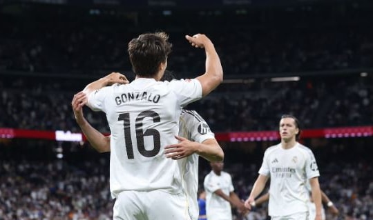 Real Madrid đánh bại Real Oviedo 2-0: Bản lĩnh Arbeloa và điểm sáng Gonzalo Garcia