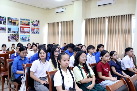 Tuổi trẻ Đà Nẵng hành động vì biển quê hương