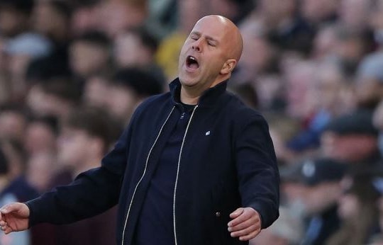 Thất bại 1-4 trước Aston Villa: Liverpool chạm đáy khủng hoảng dưới thời Arne Slot