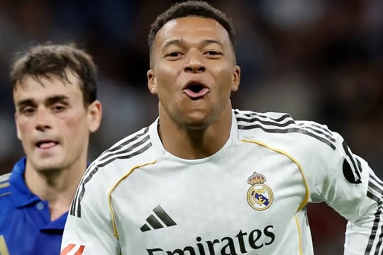 Real Madrid giữ chân Kylian Mbappe: Can bài chiến thuật chờ Jose Mourinho