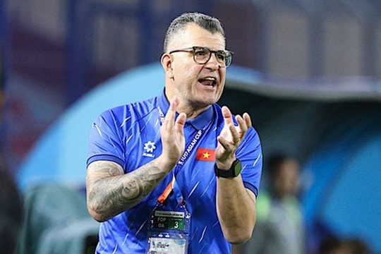 U17 Việt Nam dừng bước tại tứ kết: HLV Cristiano Roland ca ngợi tinh thần chiến binh