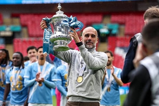 Man City vô địch FA Cup: Antoine Semenyo lập siêu phẩm, Pep Guardiola chạm mốc 20 danh hiệu