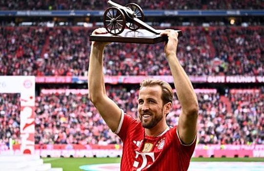 Harry Kane thiết lập cột mốc 58 bàn thắng: Kẻ hủy diệt các kỷ lục tại Bundesliga