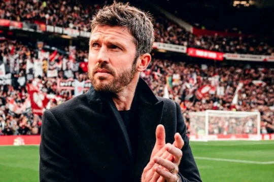 Michael Carrick chính thức dẫn dắt Man Utd: Tham vọng vô địch và cuộc cải tổ lịch sử