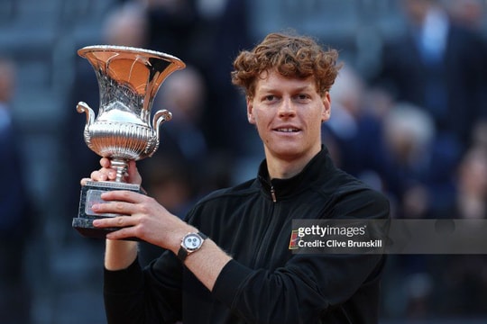Jannik Sinner vô địch Rome Open 2026: Hoàn tất Career Golden Masters và phá kỷ lục của Djokovic